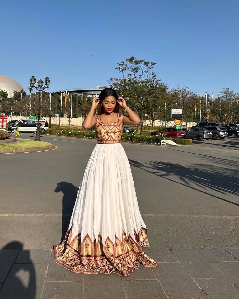 henok___design_photo_1763098417038