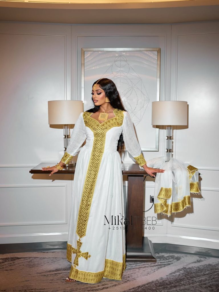 mikal_kidaney_official_photo_1761493935331